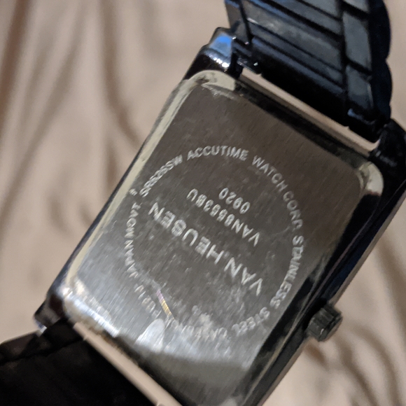 Van Heusen black watch - Picture 2 of 2